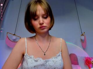 Mary Woods webcam model stream image