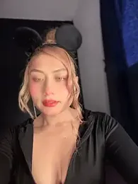_Danna webcam model stream image