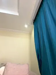 Ivelleee_ webcam model stream image