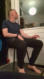 JSlave1992 webcam model stream image