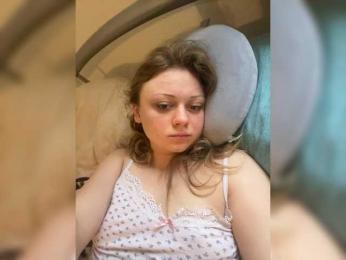 VixyVee webcam model stream image