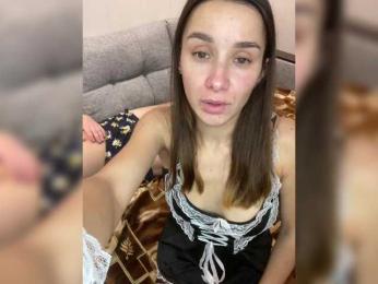 Queen-of-squirt webcam bongacams model stream image