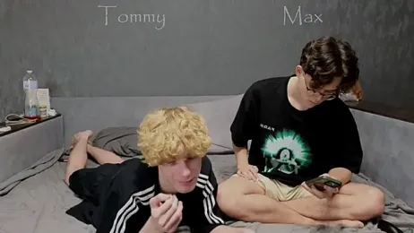 curlytommy webcam model stream image