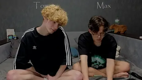 curlytommy webcam model stream image