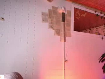 kisstarxxx webcam model stream image