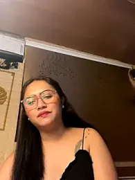 yourdevilsweettsx webcam model stream image