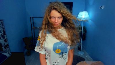 FalineCleverley webcam model stream image