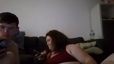 curvy_crystal webcam model stream image