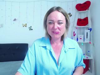 Sneaky Kate webcam model stream image