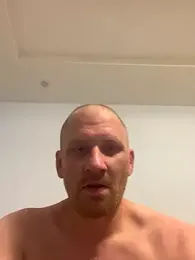 Krzysiekg123 webcam model stream image