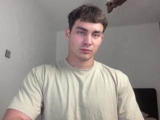 Emilio Reynolds webcam model stream image