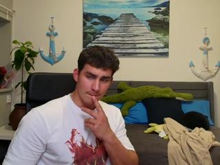 Emilio Reynolds webcam model stream image