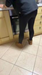 EMIEISL webcam model stream image