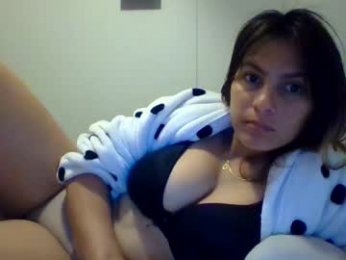 dafnecloutier webcam model stream image