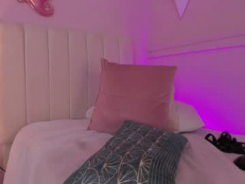 emaboobs webcam model stream image