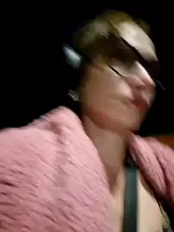 Irresistible24 webcam stripchat model stream image