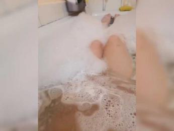 Kroshka-meow webcam bongacams model stream image