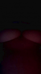 Pbless webcam model stream image