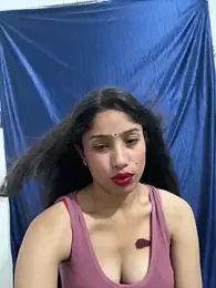 Sugarlips-14 webcam model stream image