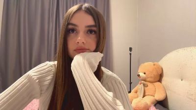 ShemekaDickert webcam model stream image