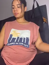 _Luana webcam model stream image