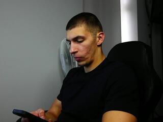 Ryan Dozer webcam flirt4free model stream image