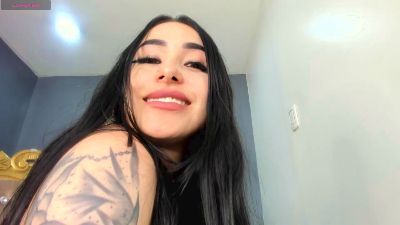 elinne_hendrix_ webcam model stream image