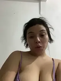 YuehLuv666 webcam model stream image