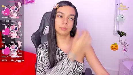 Caeli_Thalyana webcam model stream image