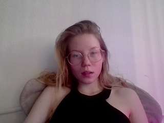 esme-runn webcam model stream image