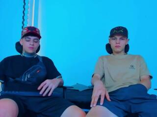 Maxx Williamm &amp; John Sally webcam model stream image