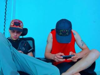 Maxx Williamm &amp; John Sally webcam model stream image