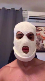 LuckyStallone webcam model stream image