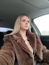 Love_Bri webcam stripchat model stream image