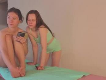 preety_niki webcam model stream image