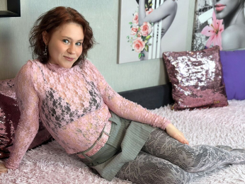 MiaReys webcam model stream image