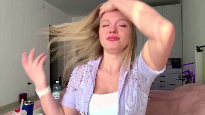 Missfit_ webcam cam4 model stream image