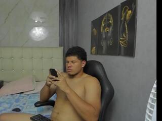 Chriis Miller webcam model stream image