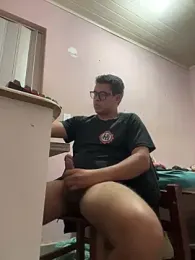 NovinhoSafado18 webcam model stream image