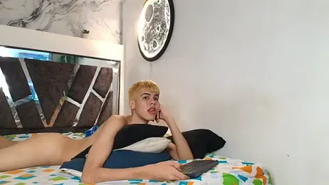 TWINKS_FRIENDS webcam stripchat model stream image