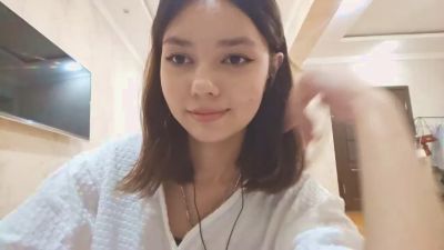 ValerieChavous webcam model stream image