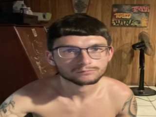 youngkubenski215 webcam model stream image
