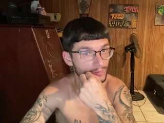youngkubenski215 webcam camsoda model stream image