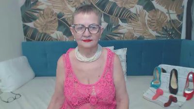 LiyaDream webcam model stream image