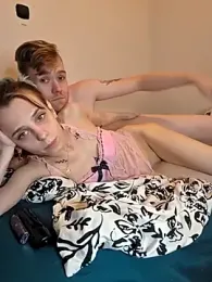 Little_evil00 webcam model stream image