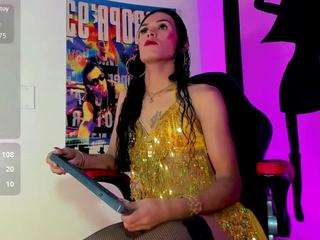 valentina-kiss webcam camsoda model stream image