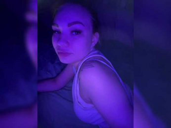 Alisonhasbeen1 webcam model stream image
