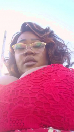 Ladye520 webcam model stream image