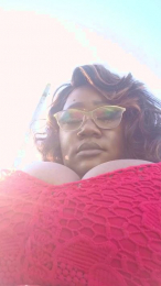 Ladye520 webcam model stream image