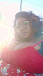 Ladye520 webcam model stream image